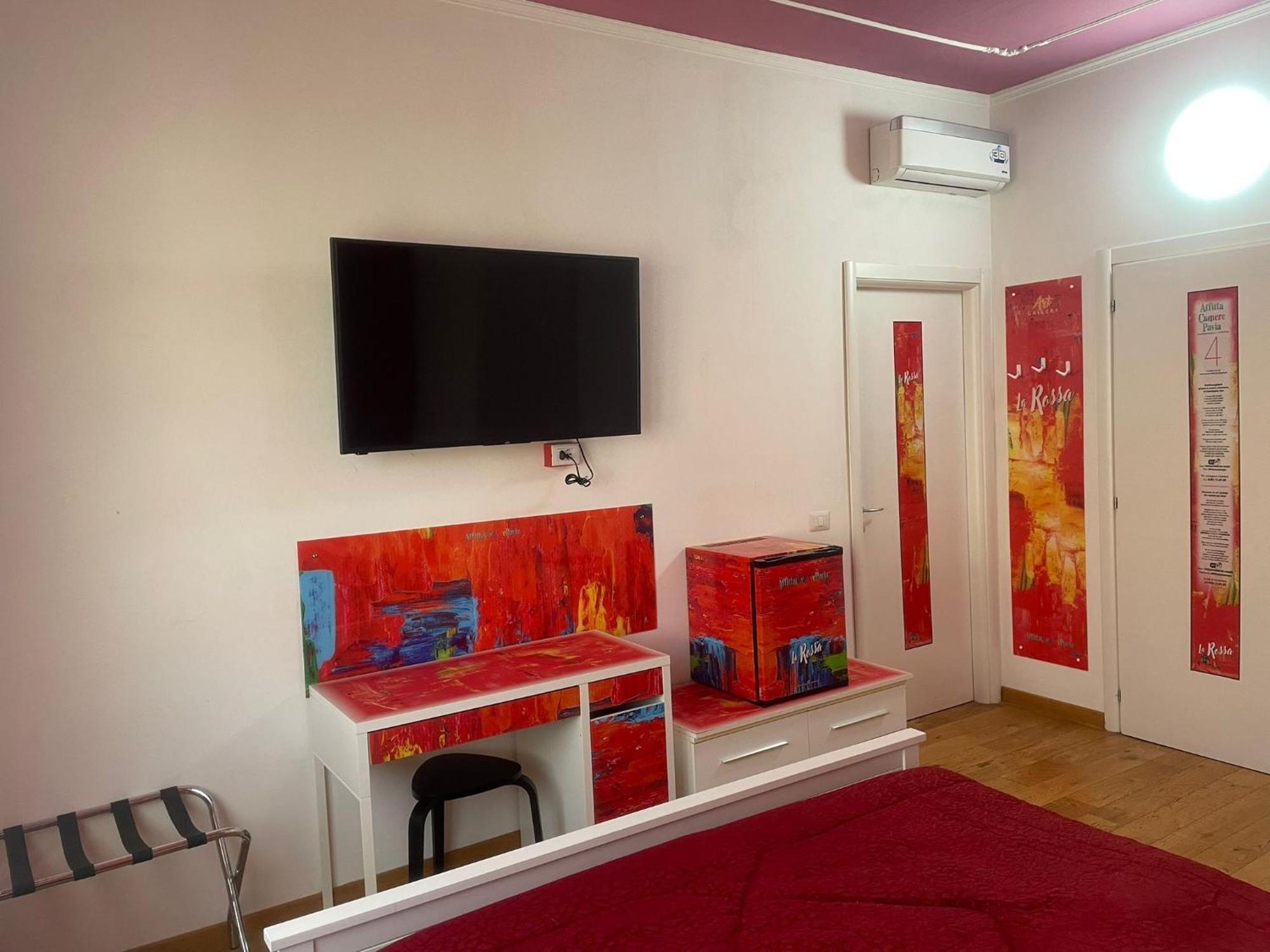 Rooms Of Love Pavia Exterior photo